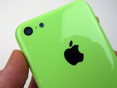 Apple сократила производство iPhone 5C